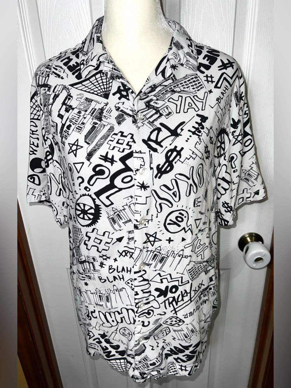 Y2K Men’s Casual Button Down Shirt Top Graphic Tee Streetwear Graffiti Print S